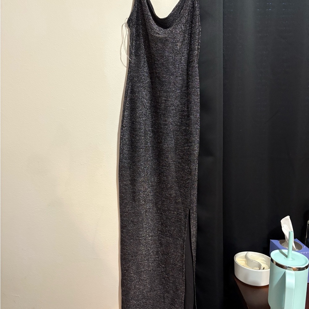 Boutique Never Worn Elegant Silver Evening Dress